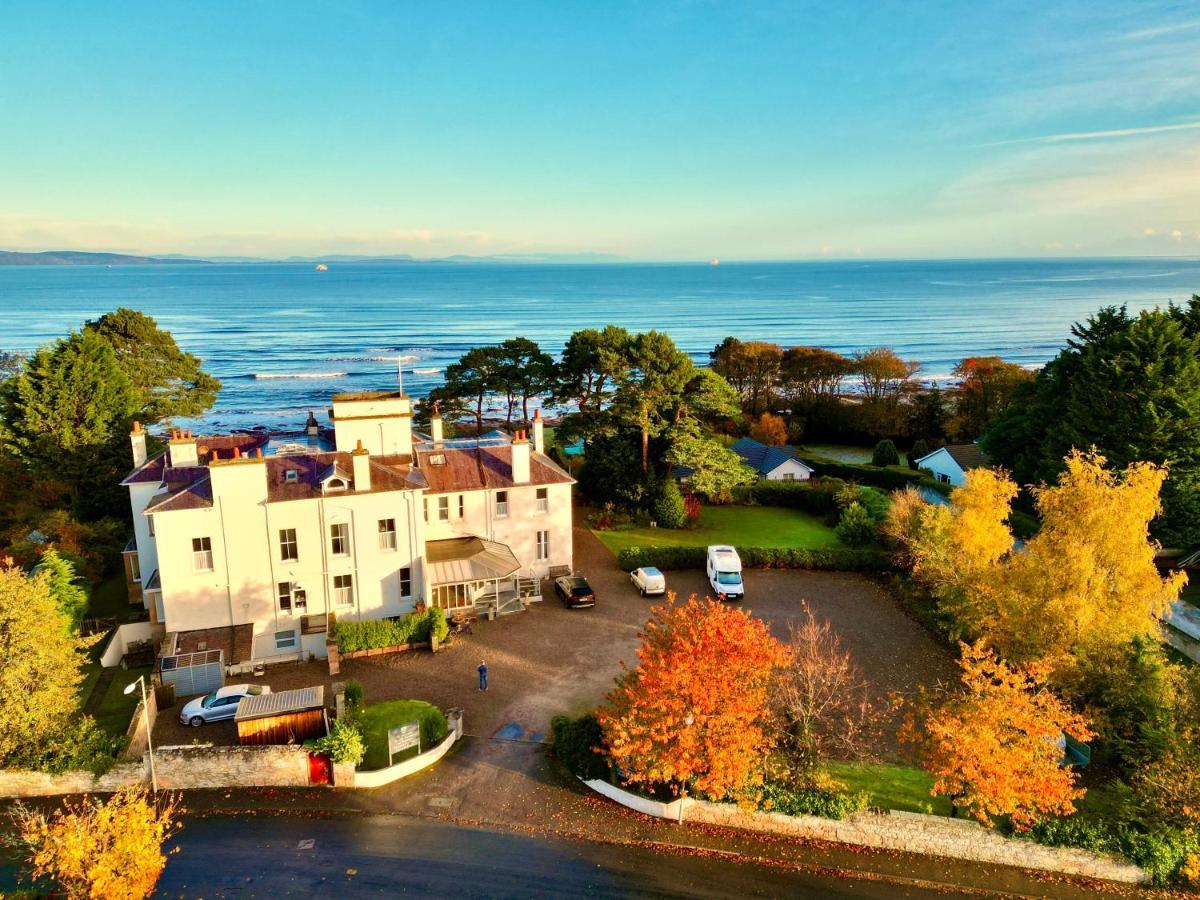 Invernairne Hotel Exterior foto